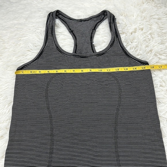 Lululemon Swiftly Tech Tank Hyper Stripe - Picture 3 of 4